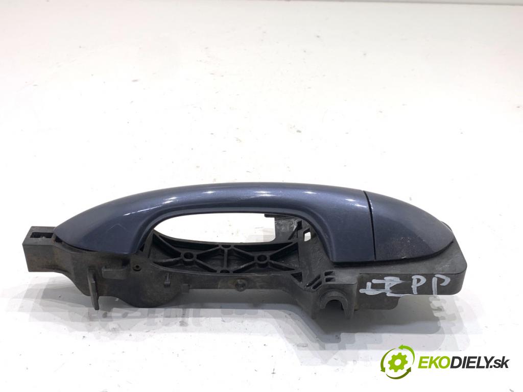 KIA CEED Kombi 2015 81 kW 1.6 CRDi 110 1582 klika vnejší pravý přední část 