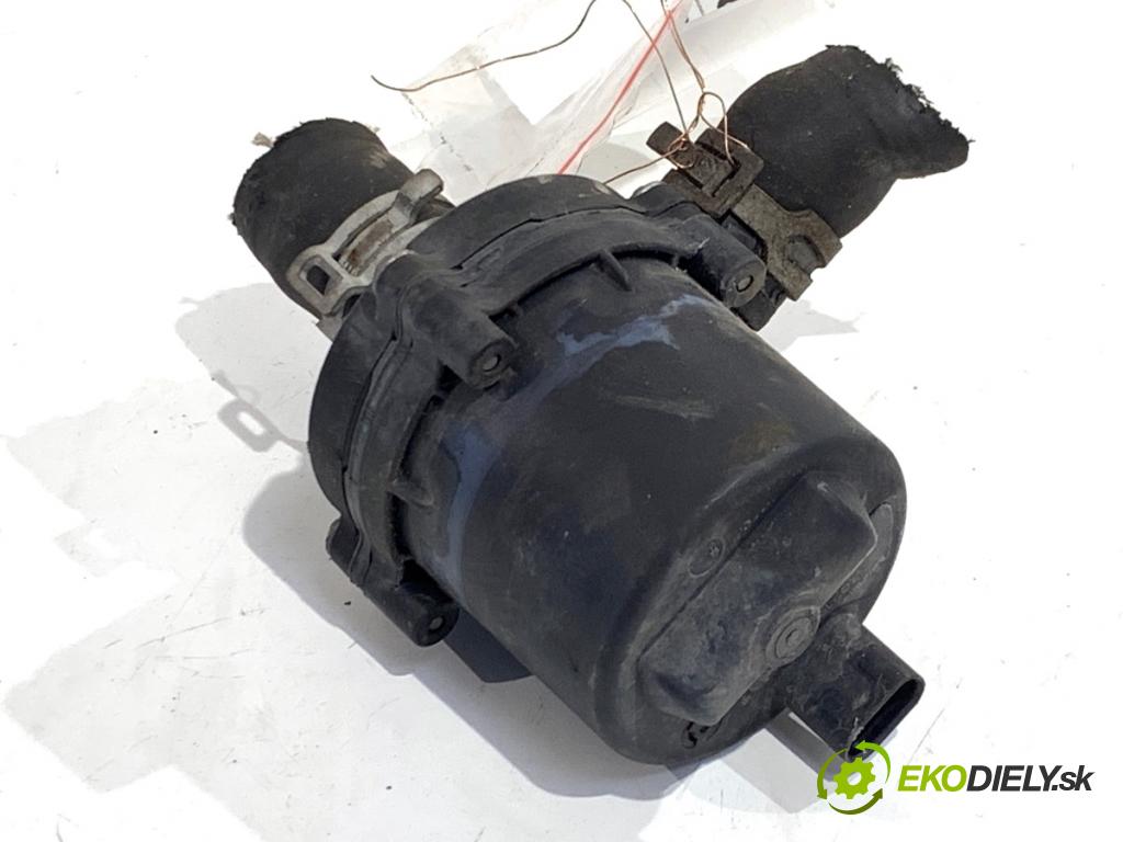 OPEL ASTRA K Kombi 2020 90 kW 1.5 CRDI (35) 1496 DALŠÍ: Pumpa vody 39215986 (Vodná pumpa)