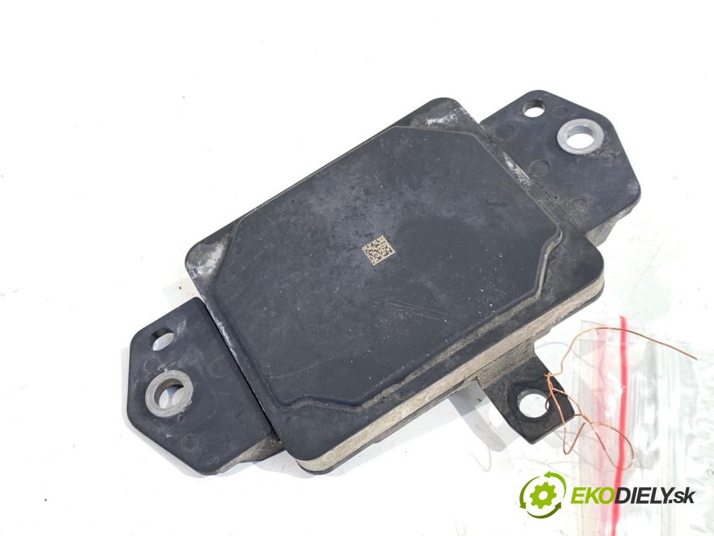 TOYOTA YARIS IV SUV 2022 68 kW 1.5 Hybrid (MXPJ10) 1490 RADAR: DISTRONIC 88210-0D010