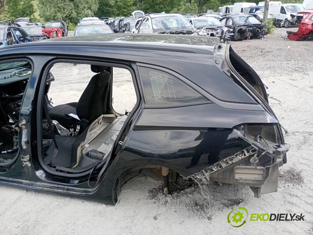 OPEL ASTRA K Kombi 2020 90 kW 1.5 CRDI (35) 1496 karoséria ČTVRŤÁK: Blatník prah strecha PODŁUŻNICA