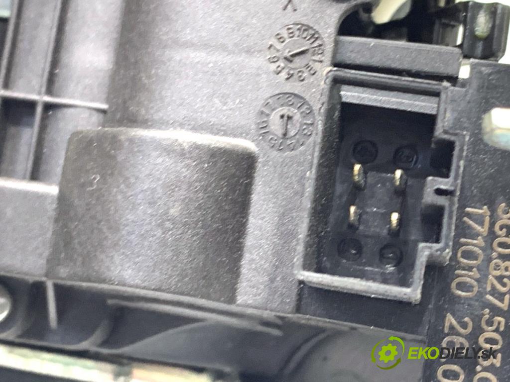 VW PASSAT B8 sedan 2018 110 kW 2.0 TDI 1968 zámok dverí zad 3G0827503C
