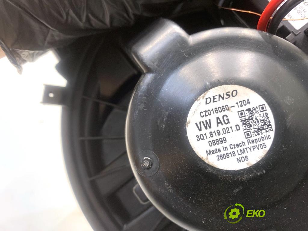 VW PASSAT B8 sedan 2018 110 kW 2.0 TDI 1968 ventilátor kúrenia 3Q1819021D 3Q0907521A