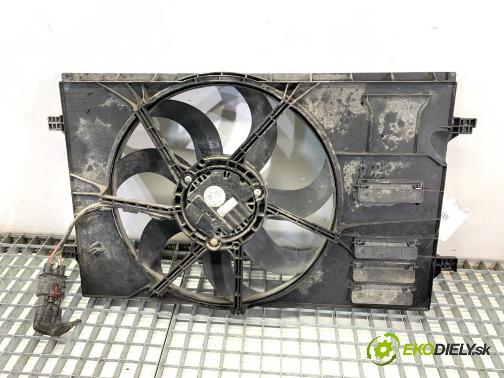VW PASSAT B8 sedan 2018 110 kW 2.0 TDI 1968 Ventilátor chladiča 5Q0959455BE 5Q0121205AP (Ventilátor)