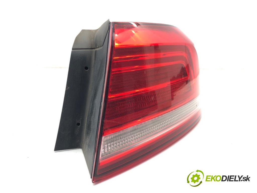 VW PASSAT B8 sedan 2018 110 kW 2.0 TDI 1968 Svetlo pravy zad 3G5945312