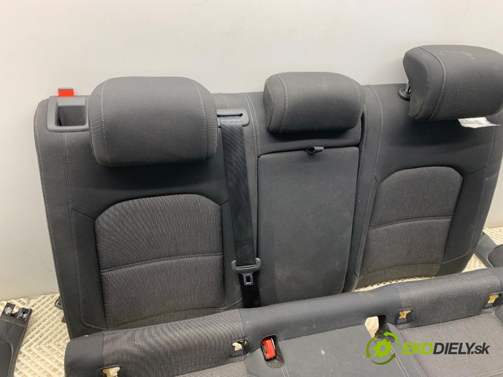 VW PASSAT B8 sedan 2018 110 kW 2.0 TDI 1968 Sedadlo druhý rad