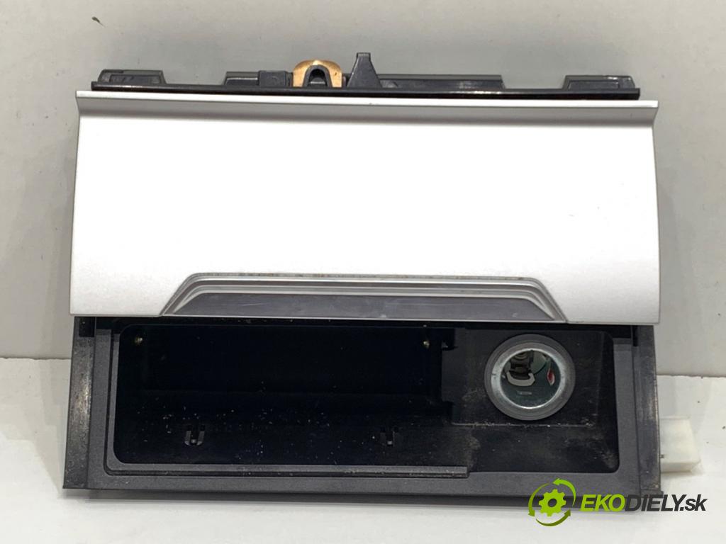 VW PASSAT B8 sedan 2018 110 kW 2.0 TDI 1968 Popolník 3G1863284