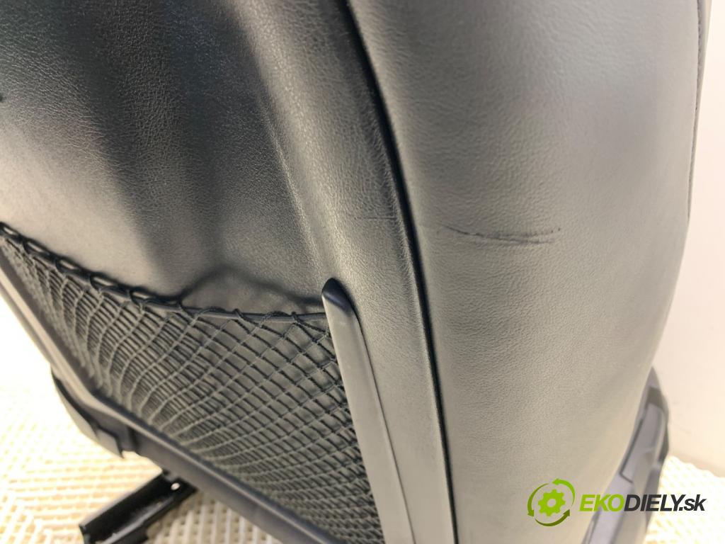 AUDI A6 C7 Kombi 2013 130 kW 2.0 TDI 1968 Sedadlo pravy predný