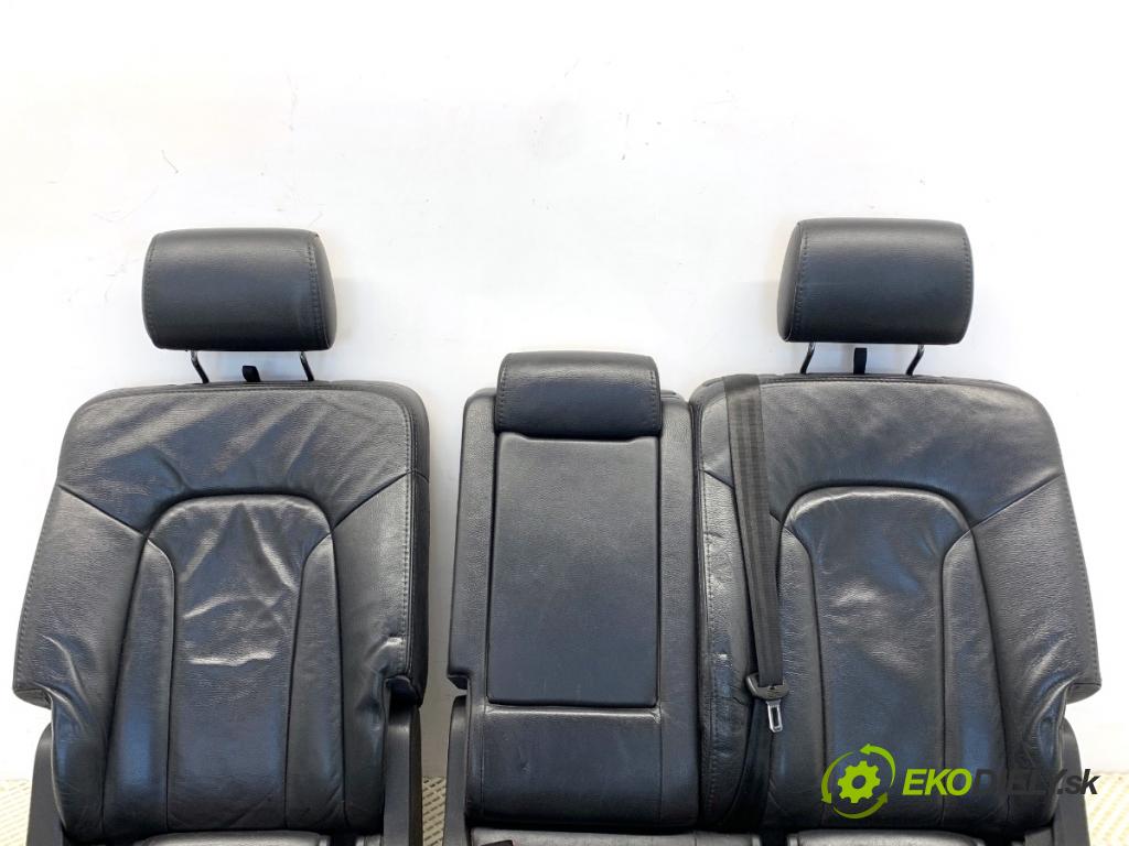 AUDI Q7 4L SUV 2006 171 kW 3.0 TDI quattro 2967 Sedadlo druhý rad