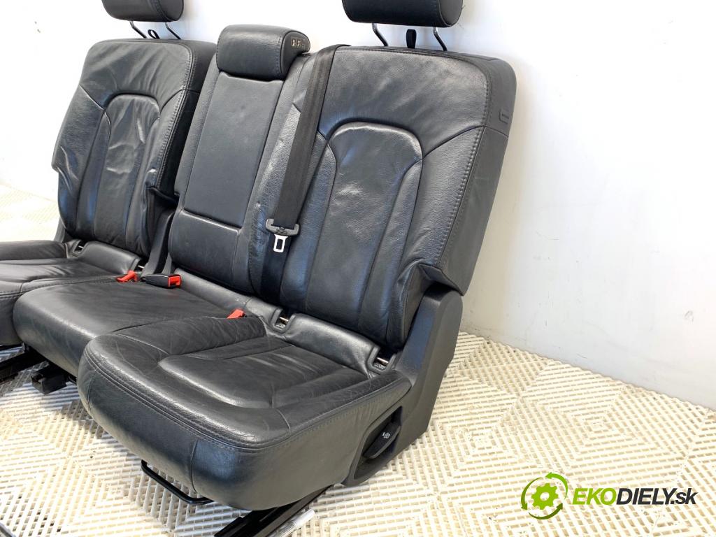 AUDI Q7 4L SUV 2006 171 kW 3.0 TDI quattro 2967 Sedadlo druhý rad