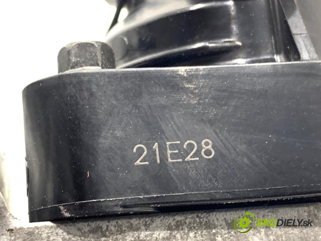 TOYOTA YARIS IV SUV 2021 92 kW 1.5 (MXPB10) 1490 Pumpa vody  (Vodná pumpa)