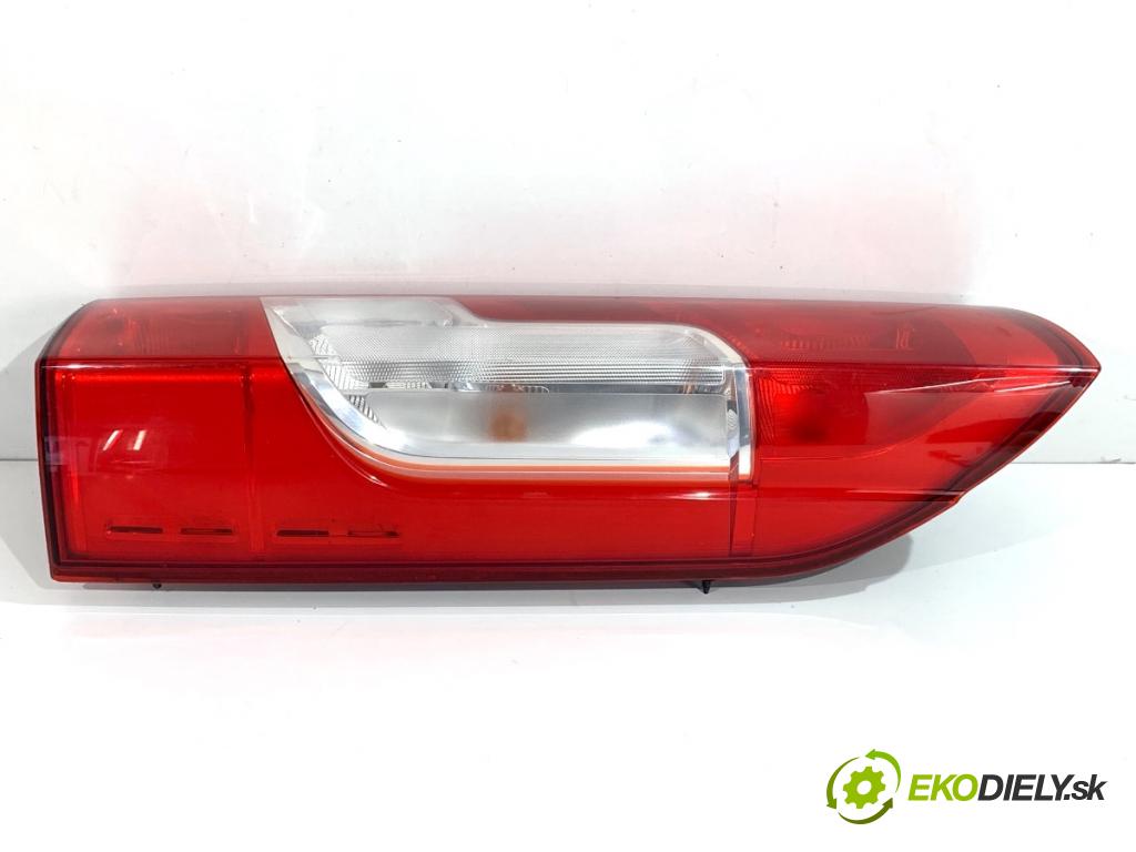 FIAT DUCATO III Autobus 2019 96 kW 130 Multijet 2,3 D 2287 světlo pravý zadní část 
