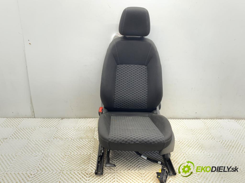 OPEL ASTRA K liftback 2021 96 kW 1.2 Turbo (68) 1199 Sedadlo ľavy predný 