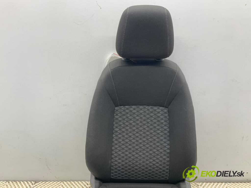 OPEL ASTRA K liftback 2021 96 kW 1.2 Turbo (68) 1199 Sedadlo ľavy predný
