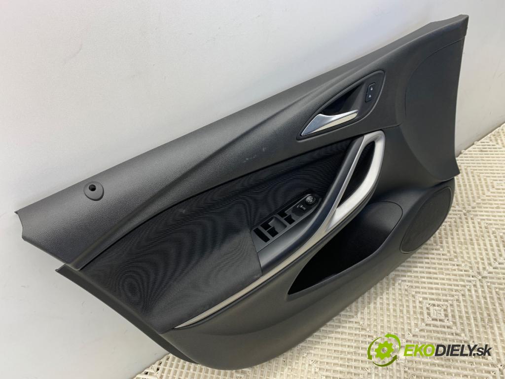 OPEL ASTRA K liftback 2021 96 kW 1.2 Turbo (68) 1199 čalúnenie Dvere ľavy predný