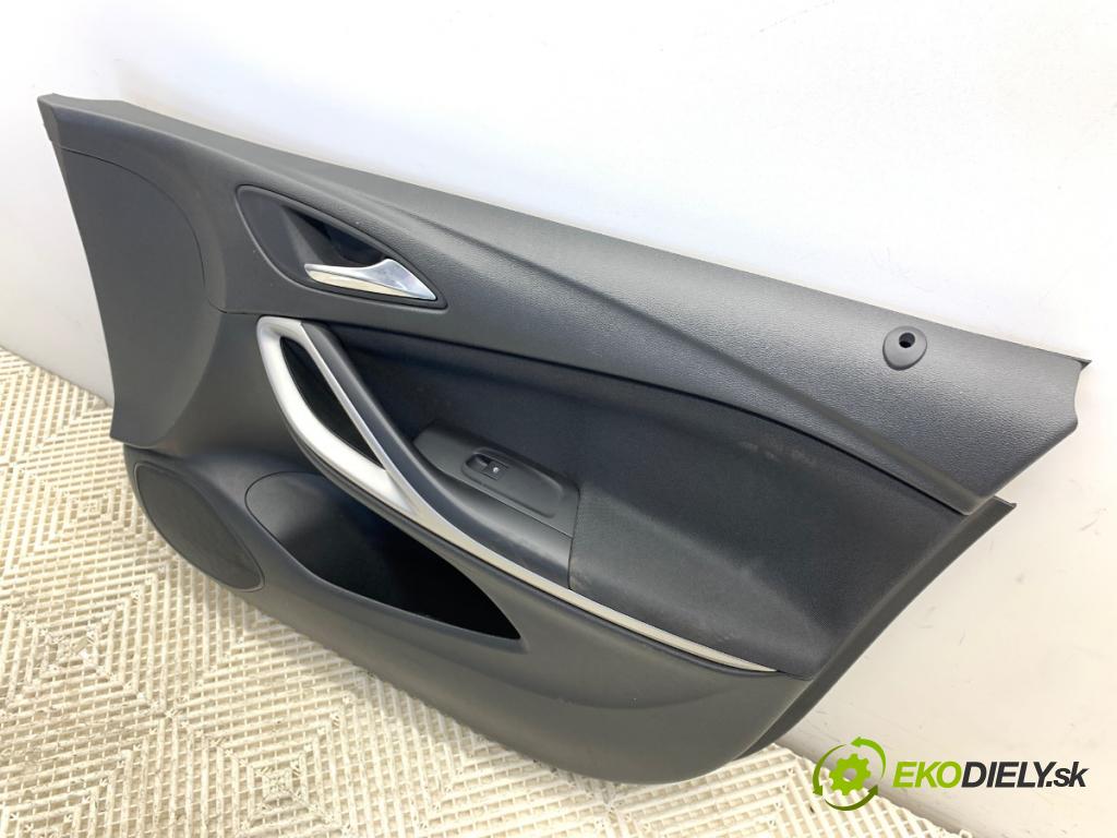 OPEL ASTRA K liftback 2021 96 kW 1.2 Turbo (68) 1199 čalúnenie Dvere pravy predný
