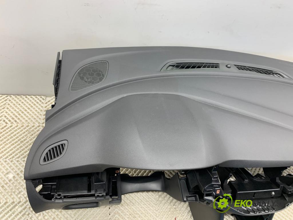 OPEL ASTRA K liftback 2021 96 kW 1.2 Turbo (68) 1199 Palubná doska VANKÚŠ: spolujazdca