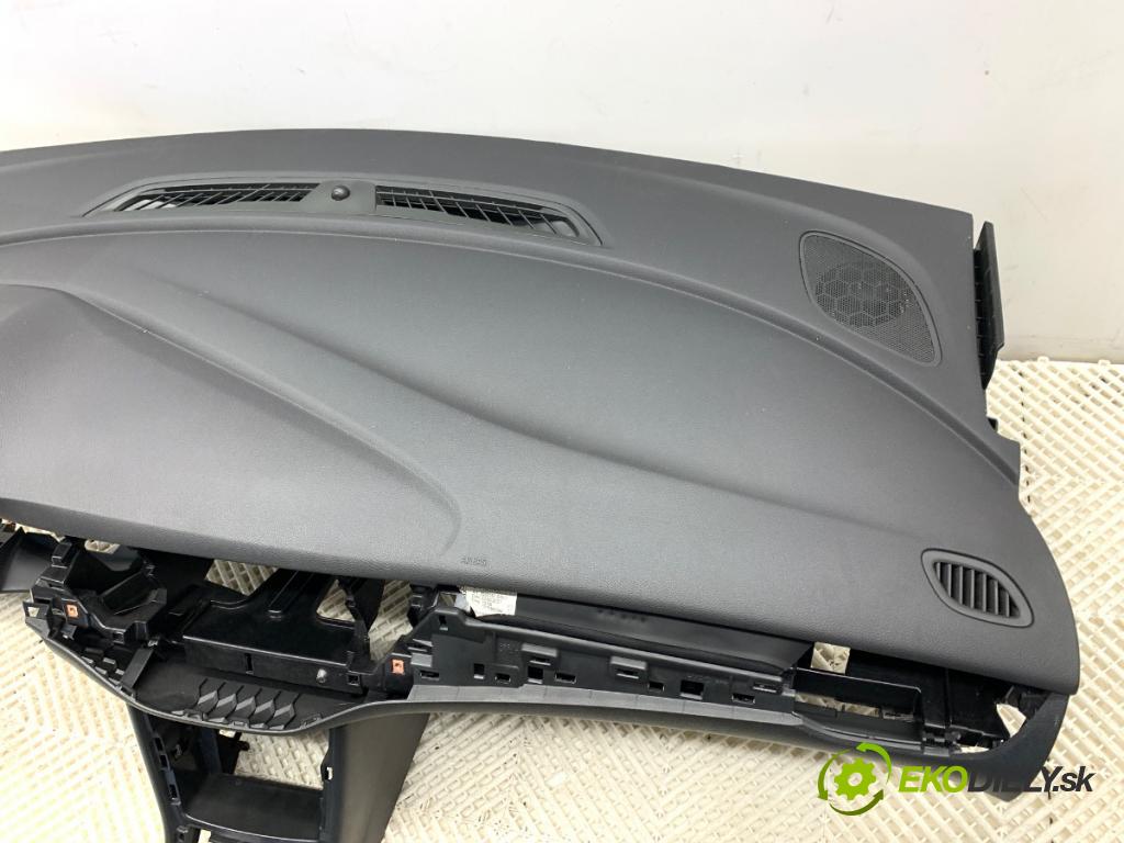 OPEL ASTRA K liftback 2021 96 kW 1.2 Turbo (68) 1199 Palubná doska VANKÚŠ: spolujazdca
