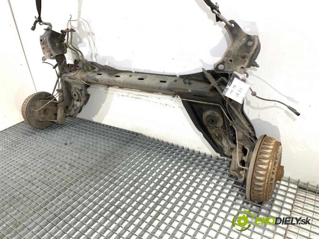 RENAULT CAPTUR I liftback 2017 81 kW 1.5 dCi 110 1461 Výstuha zad