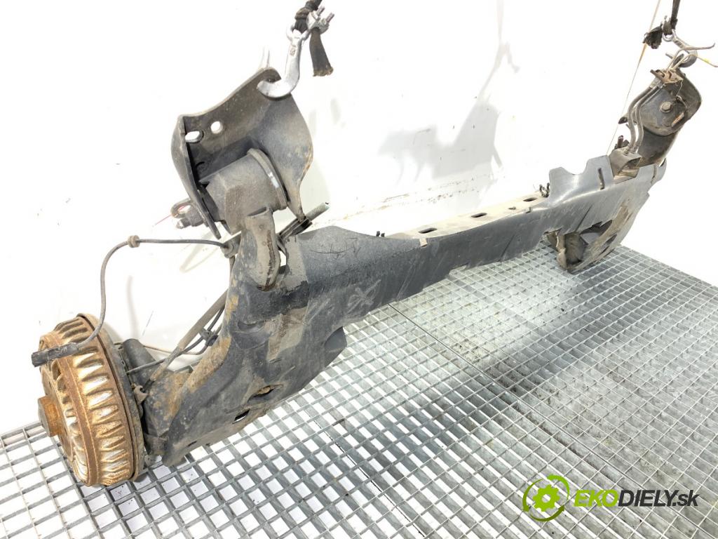 RENAULT CAPTUR I liftback 2017 81 kW 1.5 dCi 110 1461 Výstuha zad