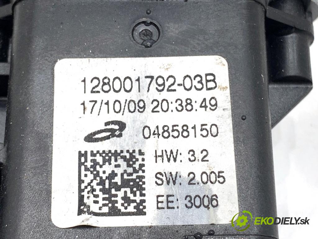 RENAULT CAPTUR I liftback 2017 81 kW 1.5 dCi 110 1461 Mechanizmus okna ľavy predný 128001792