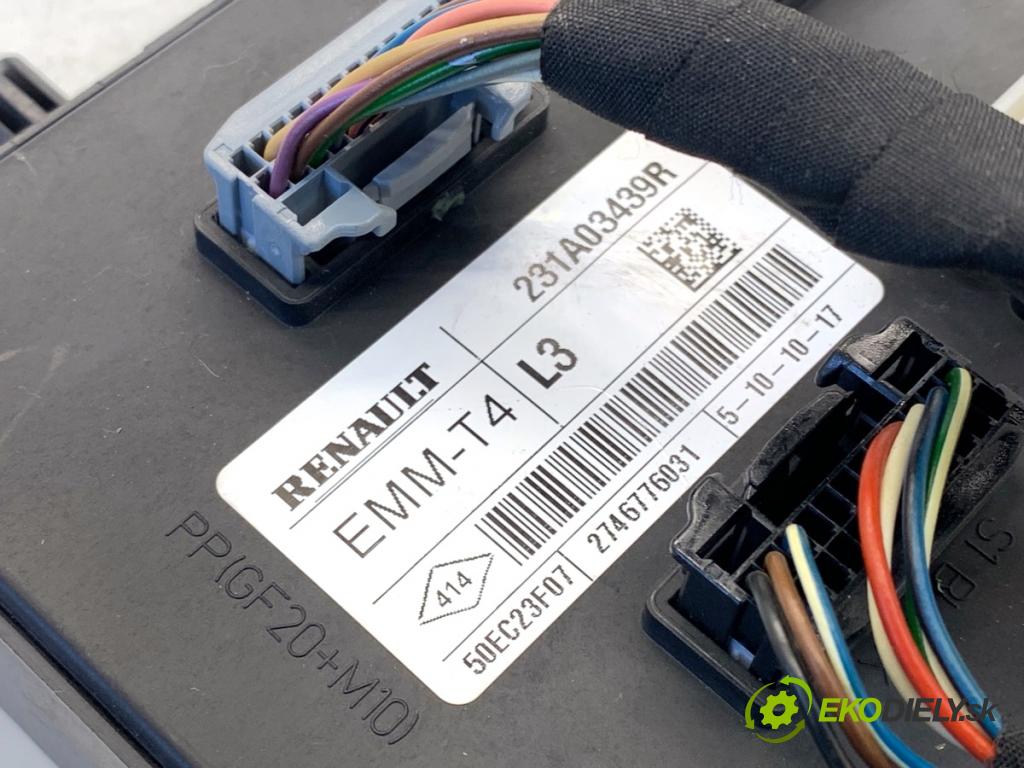 RENAULT CAPTUR I liftback 2017 81 kW 1.5 dCi 110 1461 modul komfortu 231A03439R (Komfortní modul)