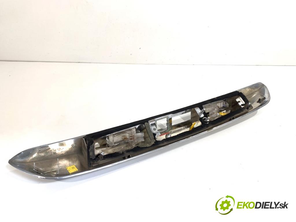 RENAULT CAPTUR I liftback 2017 81 kW 1.5 dCi 110 1461 Lišta dverí zad 848101082R