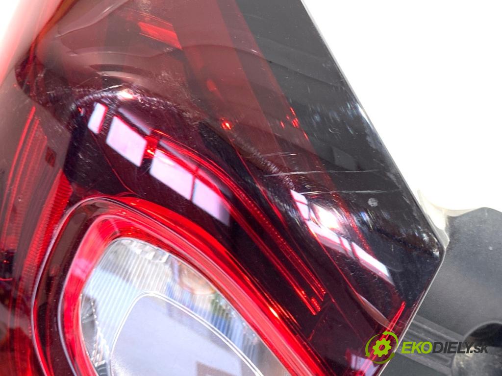 RENAULT CAPTUR I liftback 2017 81 kW 1.5 dCi 110 1461 Svetlo ľavy zad 265557849R