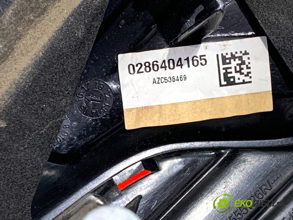 RENAULT CAPTUR I liftback 2017 81 kW 1.5 dCi 110 1461 Svetlo zad ľavá strana vnútorná 265554078R (Kľučka dverí ostatné)