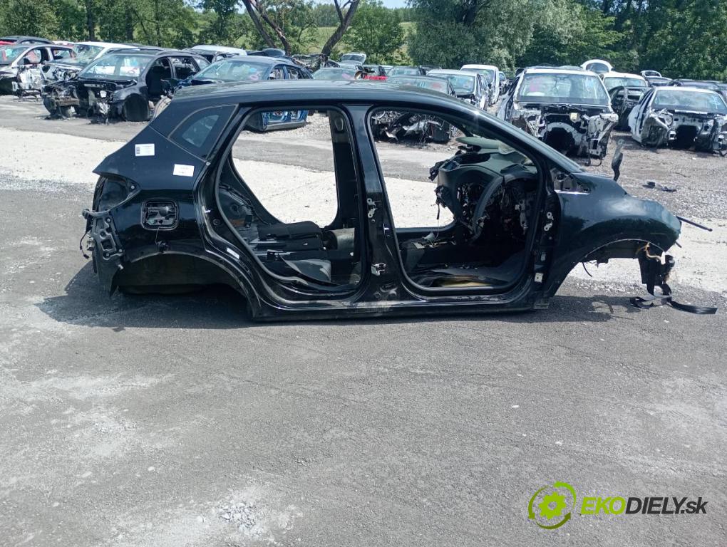 RENAULT CAPTUR I liftback 2017 81 kW 1.5 dCi 110 1461 KAROSERIA ČTVRŤÁK blatník práh střecha PODŁUŻNICA 