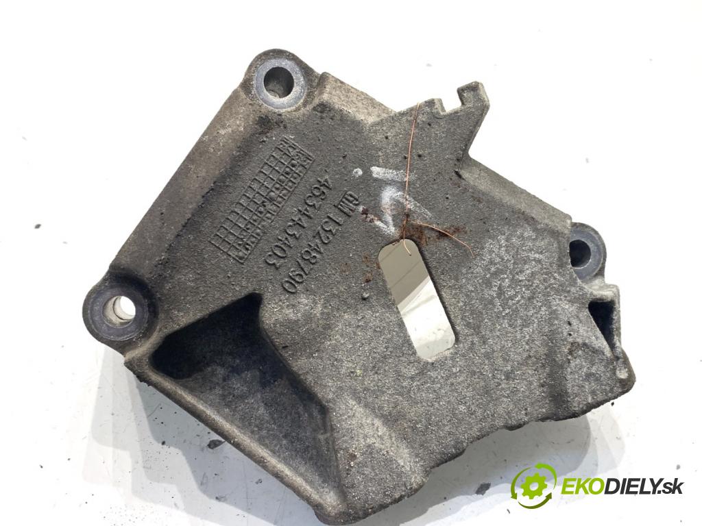 OPEL CORSA E liftback 2017 66 kW 1.4 (08, 68) 1398 Držiak Motor 13248790