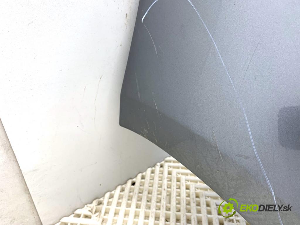 OPEL CORSA E liftback 2017 66 kW 1.4 (08, 68) 1398 Nárazník zad Z10B (Kľučka dverí ostatné)
