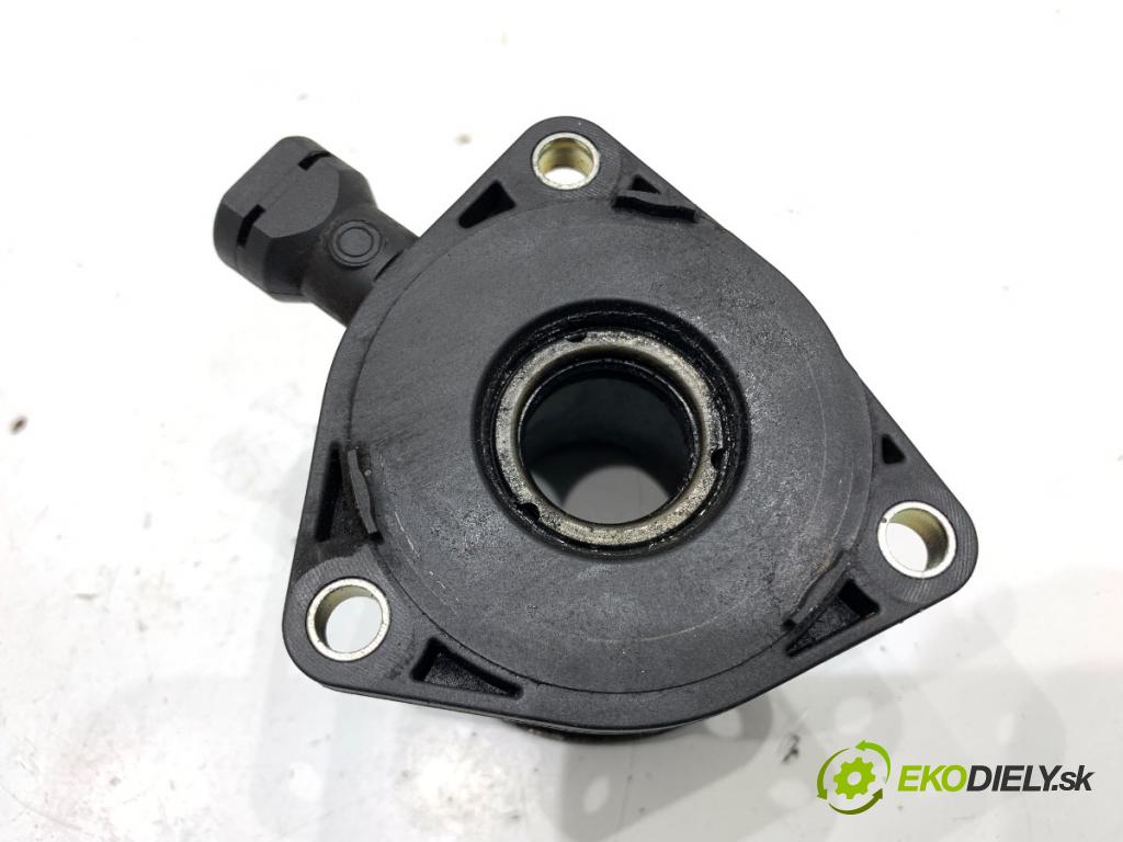 OPEL CORSA E liftback 2017 66 kW 1.4 (08, 68) 1398 Spojkový valec pumpa spojky 55498116 (Spojkový valec)