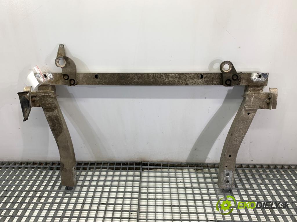 OPEL CORSA E liftback 2017 66 kW 1.4 (08, 68) 1398 Výstuha pod chladiče
