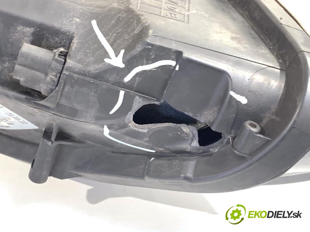 OPEL CORSA E liftback 2017 66 kW 1.4 (08, 68) 1398 Svetlomet pravy predný 13381336