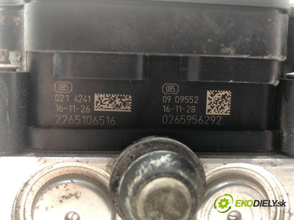 OPEL CORSA E liftback 2017 66 kW 1.4 (08, 68) 1398 Pumpa ABS 2265106516 (Pumpa ABS)