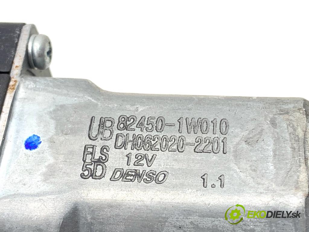 KIA RIO III liftback 2015 62 kW 1.2 CVVT 1248 mechanismus okna levý přední část 82450-1W010