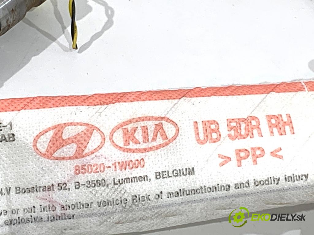 KIA RIO III liftback 2015 62 kW 1.2 CVVT 1248 Stropný pravy 85020-1W000