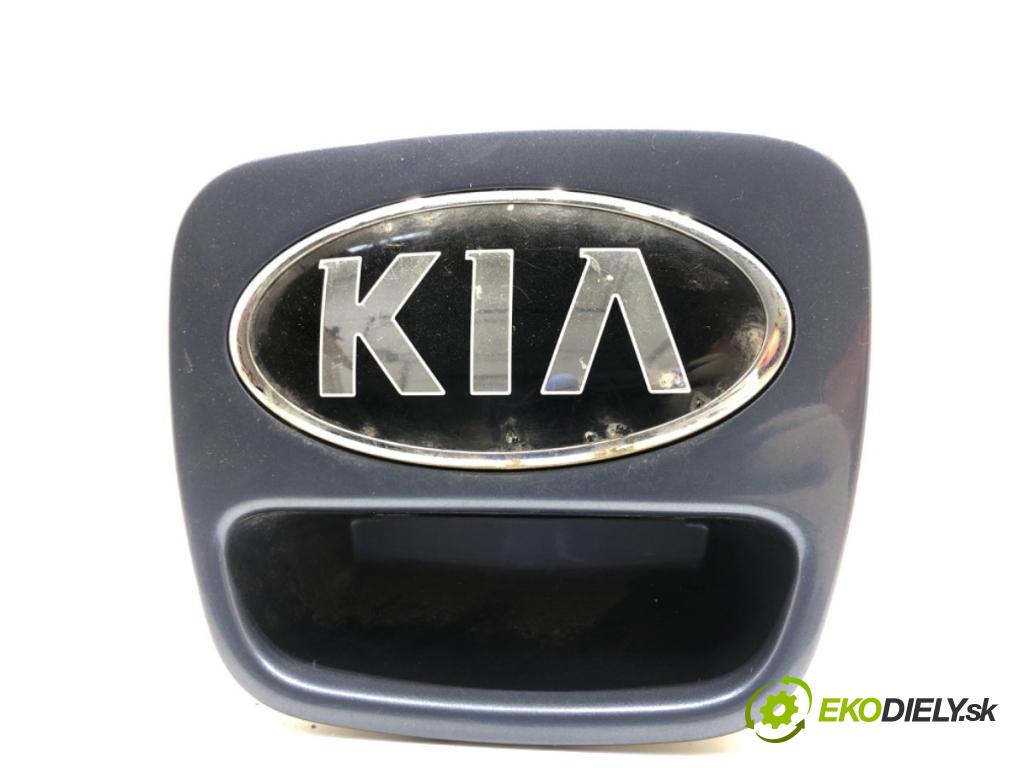 KIA RIO III liftback 2015 62 kW 1.2 CVVT 1248 klika dveří zadní část 