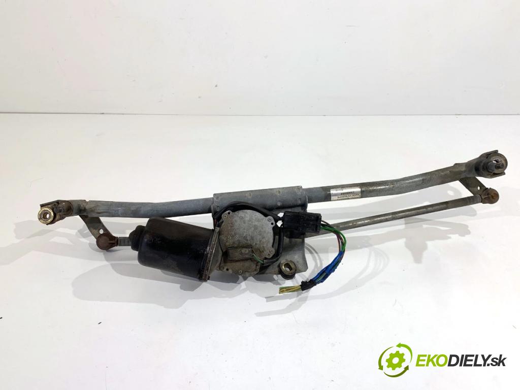 LAND ROVER FREELANDER I samochód terenowy zamknięty 2000 80 kW 2.0 Td4 4x4 1951 mechanismus stěračů přední část  (Motorek stěračů přední)
