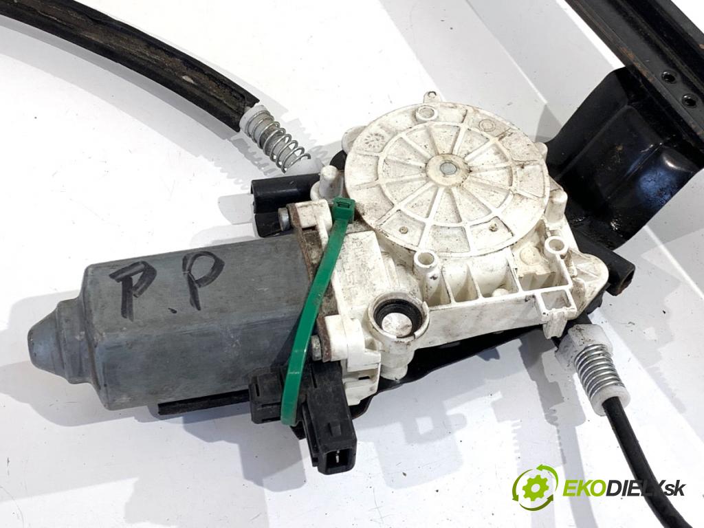 LAND ROVER FREELANDER I samochód terenowy zamknięty 2000 80 kW 2.0 Td4 4x4 1951 Mechanizmus okna pravy predný