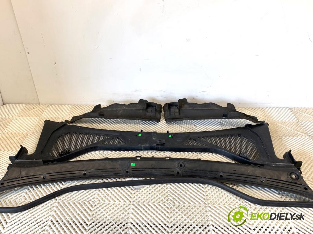 BMW F15 SUV 2014 160 kW xDrive 25 d 1995 Torpédo, plast pod čelné okno 7292396 9245594 (Torpédo (plast pod čelným sklom))