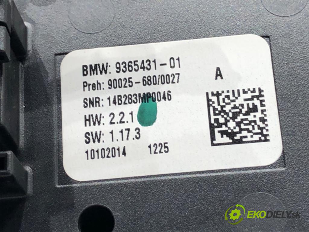 BMW F15 SUV 2014 160 kW xDrive 25 d 1995 Panel ovládania kúrenia rádia 9365431