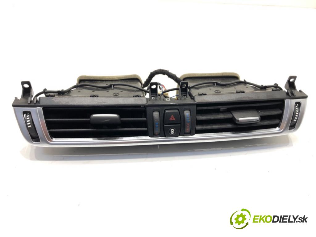 BMW F15 SUV 2014 160 kW xDrive 25 d 1995 mří topení přední část 925264810