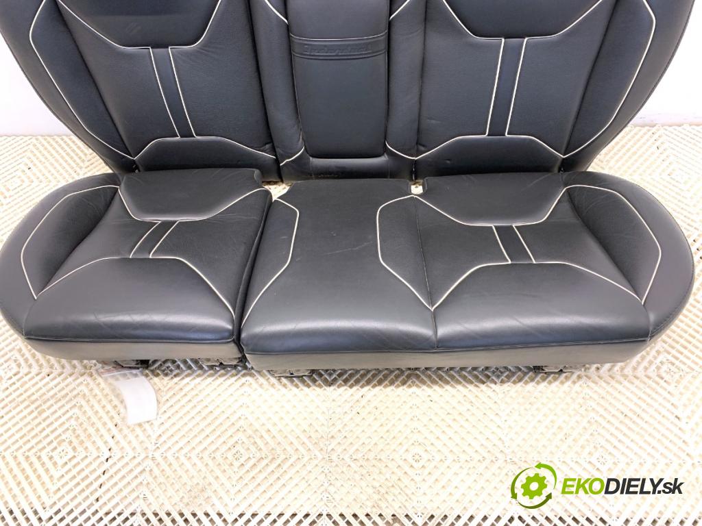 FORD KUGA I SUV 2011 120 kW 2.0 TDCi 4x4 1997 Sedadlo druhý rad
