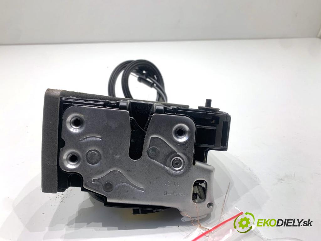OPEL ASTRA K liftback 2021 96 kW 1.2 Turbo (68) 1199 zámok dveře levý zadní část 13533664