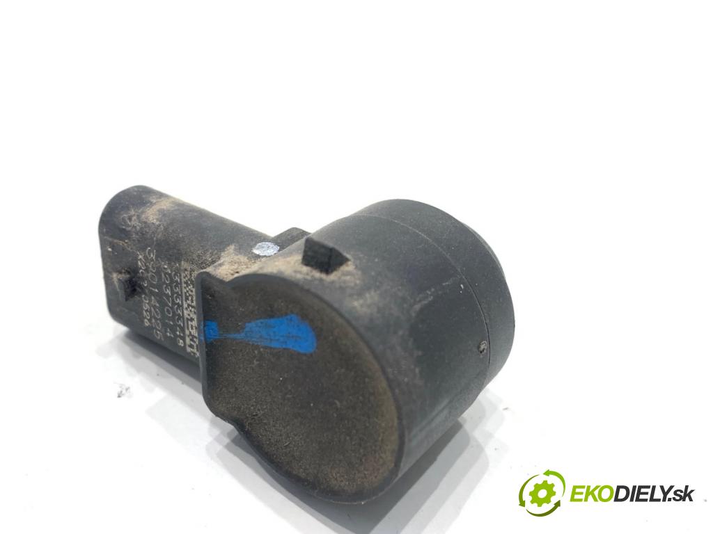 OPEL ASTRA K liftback 2021 96 kW 1.2 Turbo (68) 1199 Snímač PDC 39014225