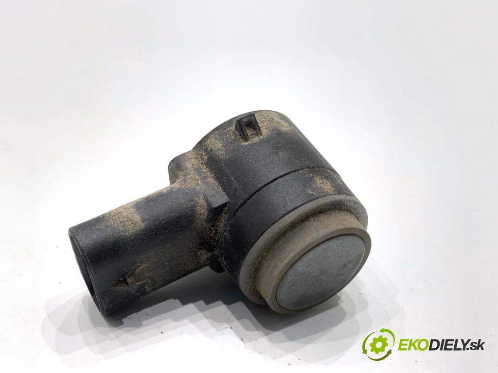 OPEL ASTRA K liftback 2021 96 kW 1.2 Turbo (68) 1199 Snímač PDC 39014225
