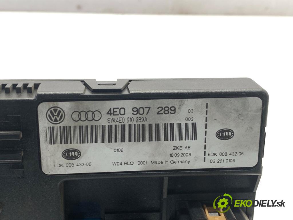 AUDI A8 D3 sedan 2003 202 kW 4.0 TDI quattro 3936 modul komfortu 4E0907289 (Komfortní modul)