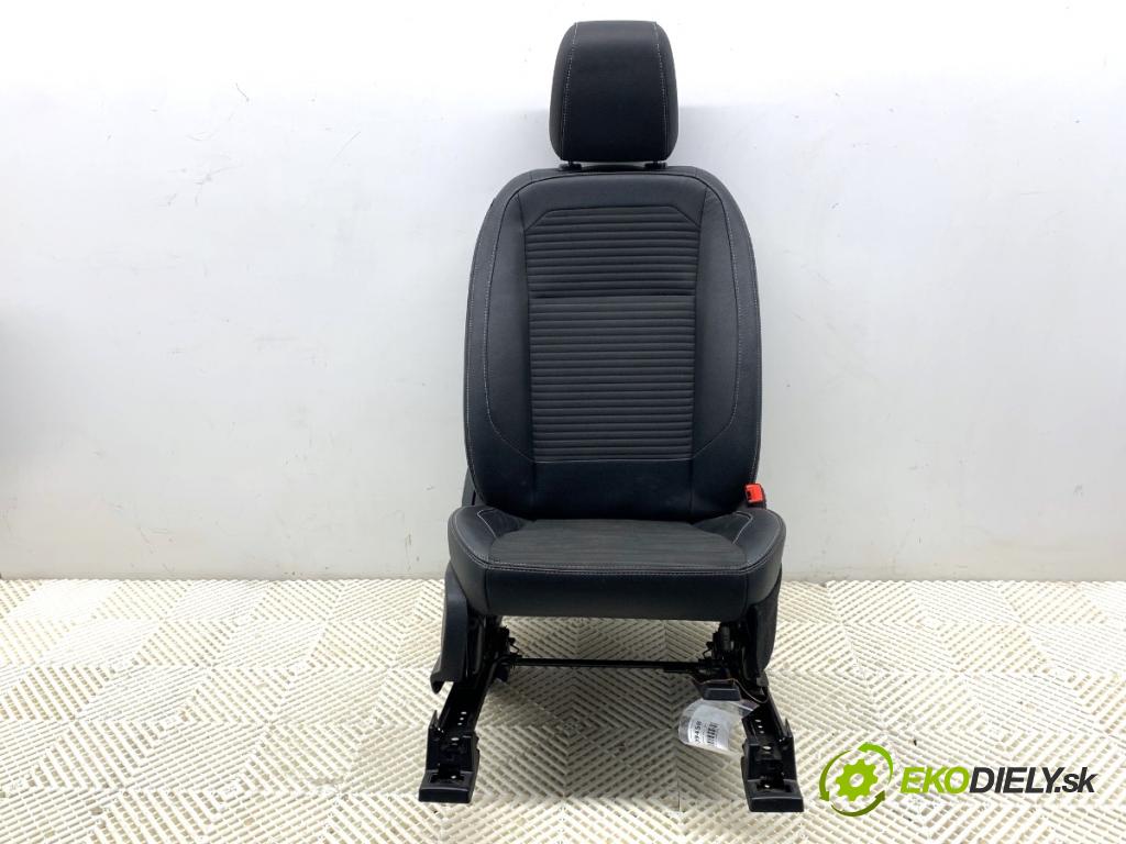 FORD ECOSPORT SUV 2019 92 kW 1.0 EcoBoost 998 Sedadlo pravy predný 