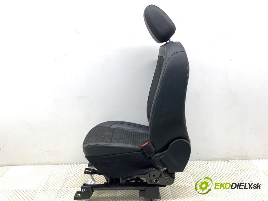FORD ECOSPORT SUV 2019 92 kW 1.0 EcoBoost 998 Sedadlo pravy predný